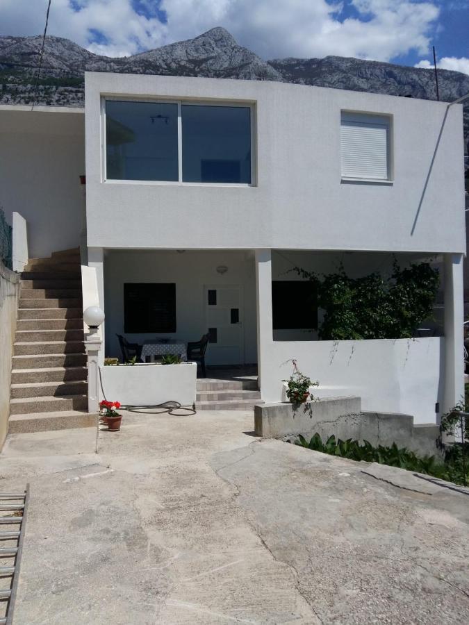 Apartmani Slavica Макарска Екстериор снимка