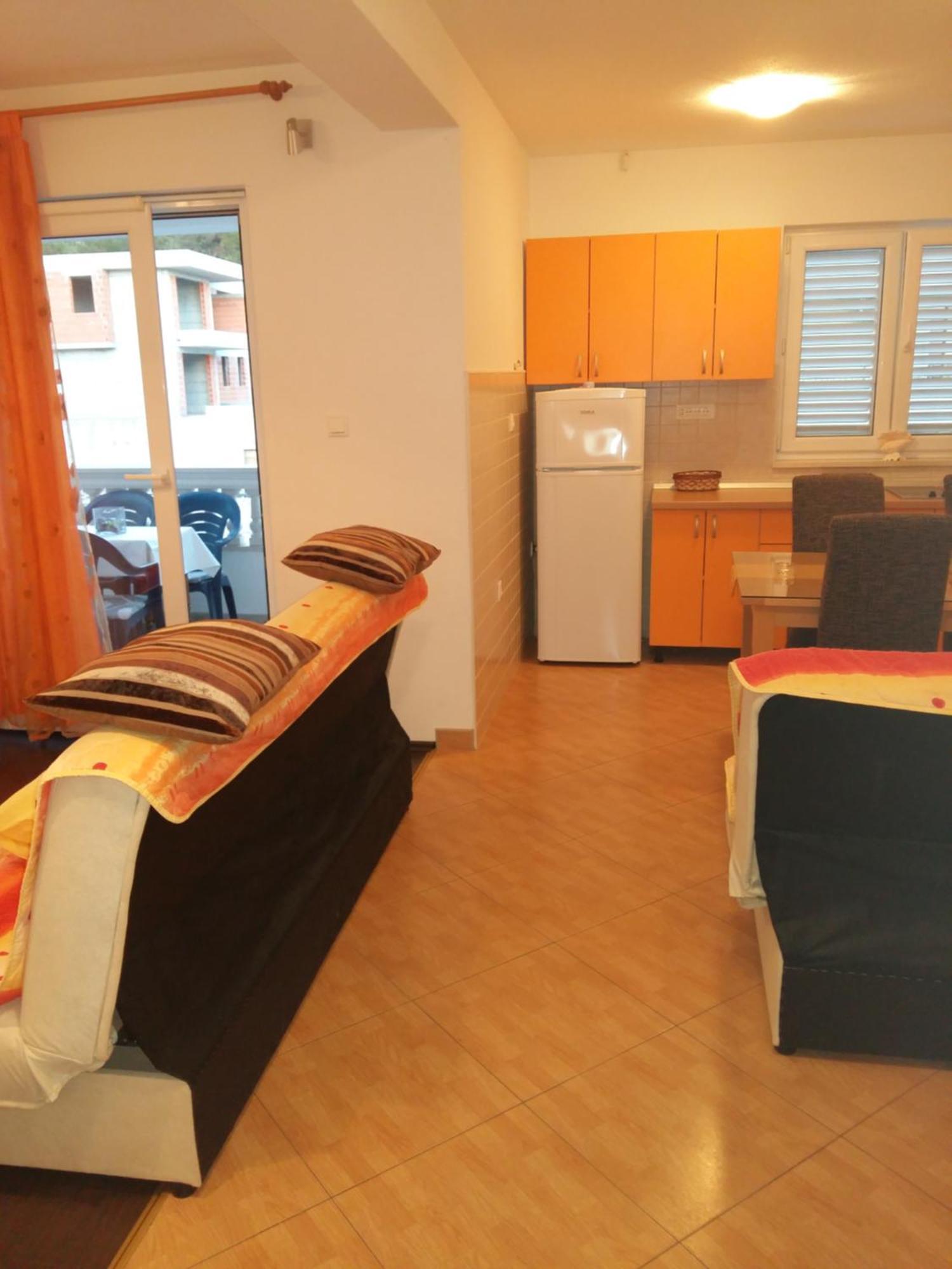 Apartmani Slavica Макарска Екстериор снимка